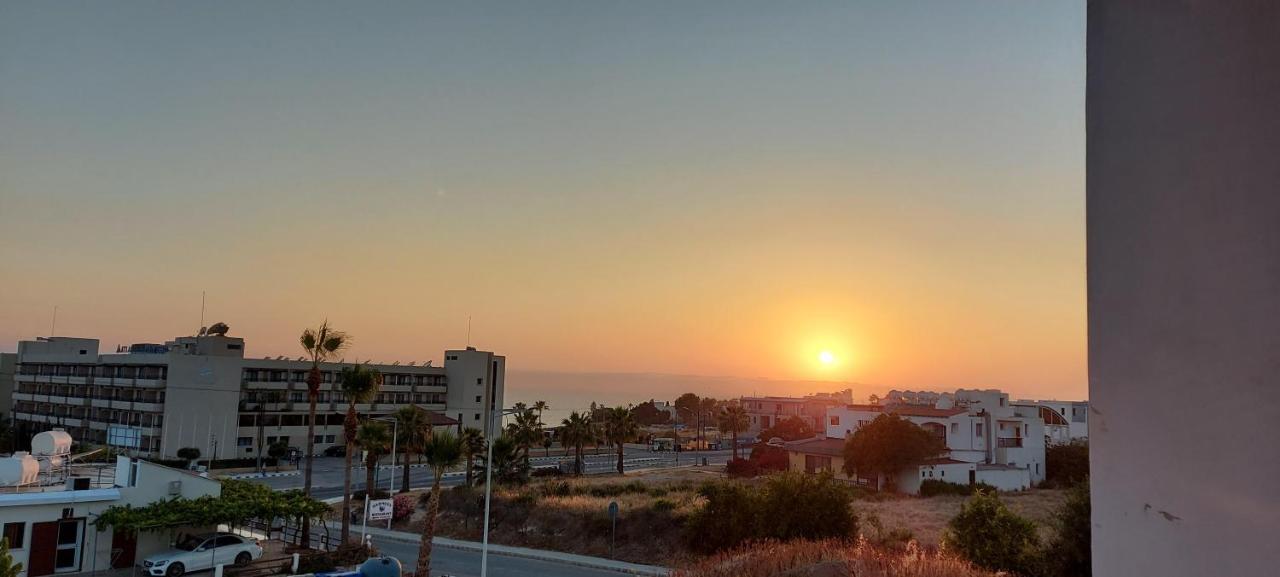 Harmony Seaview Apartments Paphos Exterior foto