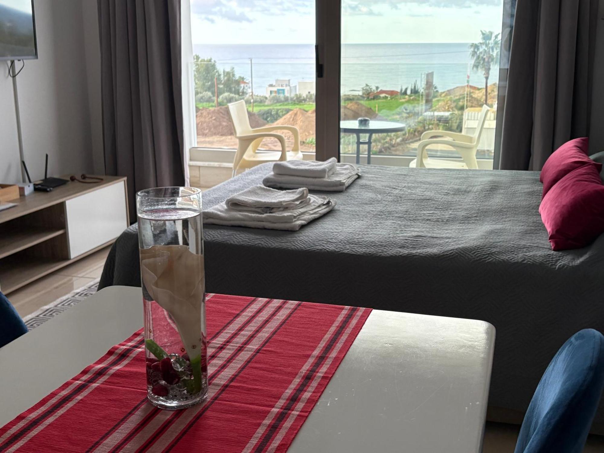 Harmony Seaview Apartments Paphos Exterior foto